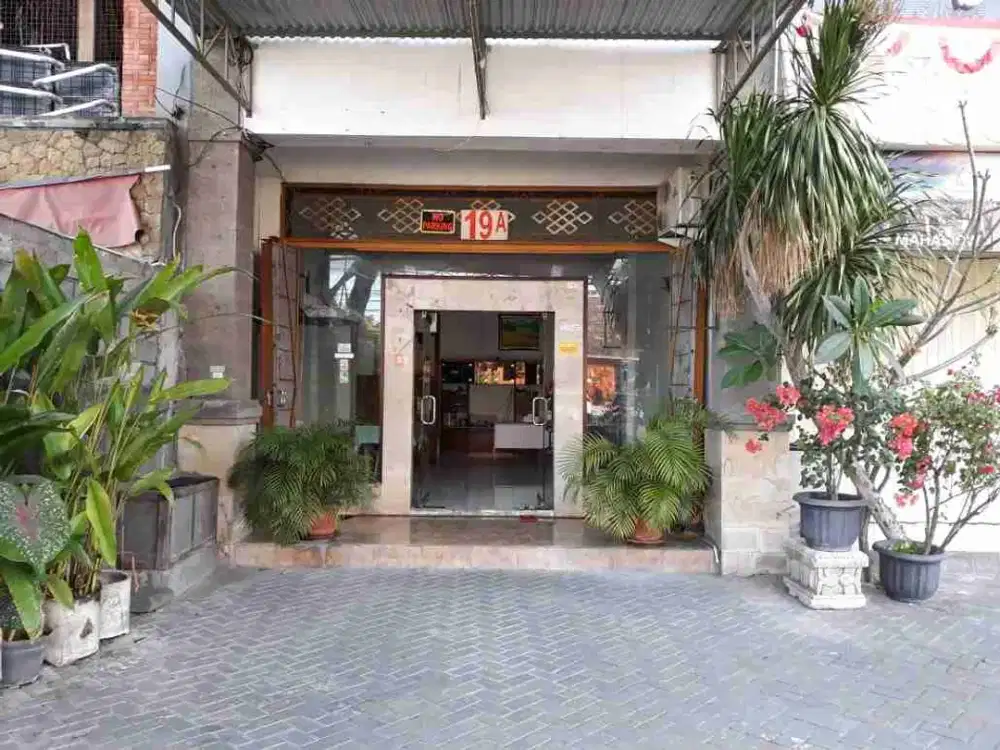 Ruko strategis Jalan Merdeka Renon Denpasar Bali