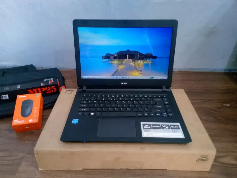ACER  Aspire Processor Intel Celeron N3350 RAM 3GB SSD 120GB