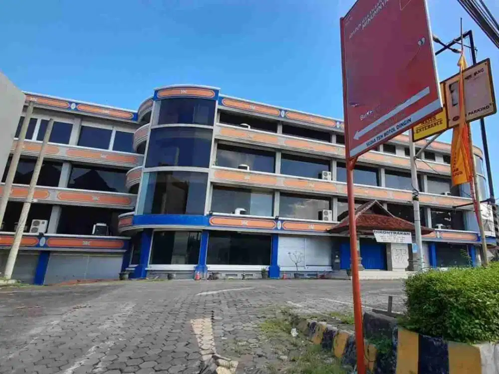 Gedung started ex informa Cokroaminoto Denpasar Bali