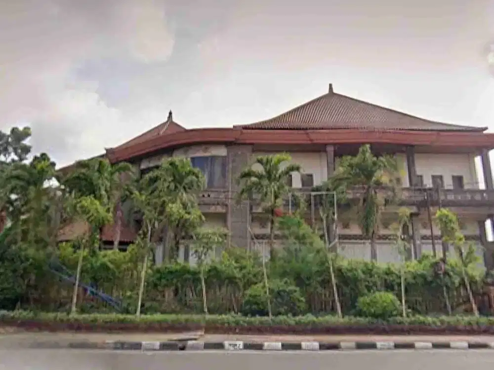 Showroom Strategis Hook Gatot Subroto Barat Denpasar Bali