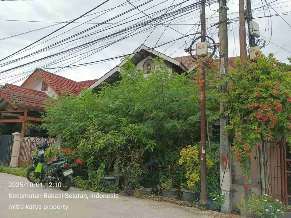 Rumah bagus dalam komplek Taman Galaxy dijual cepat bu