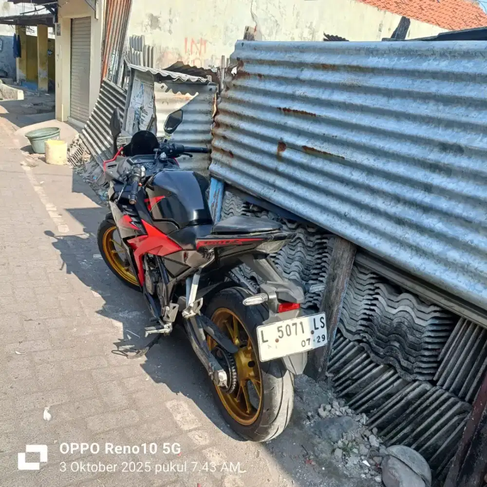 Yuk yang minat ss lengkap dan tidak ada pr tinggal pakai.pajak hidup