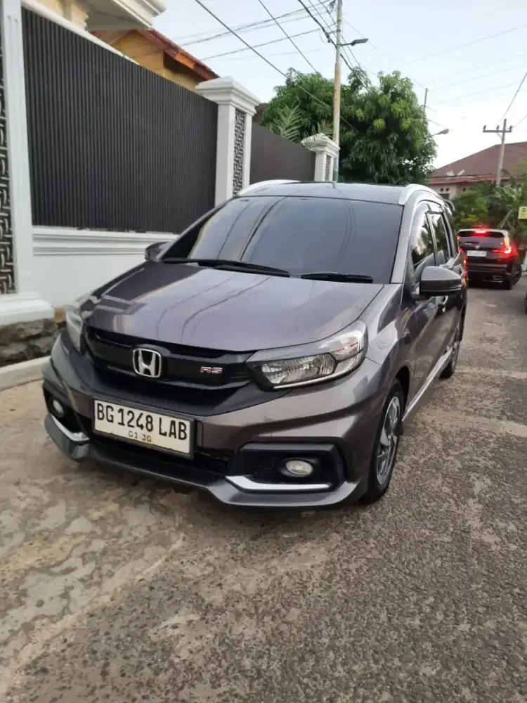 Mobilio RS CVT 2017