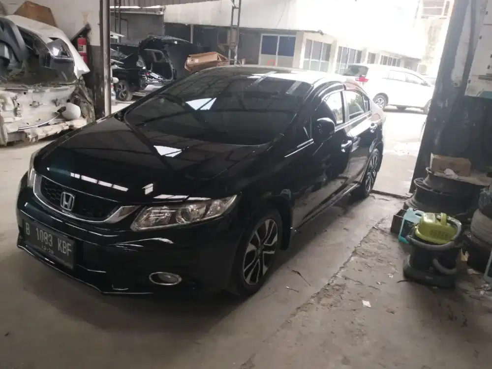 Honda Civic 2015 AT