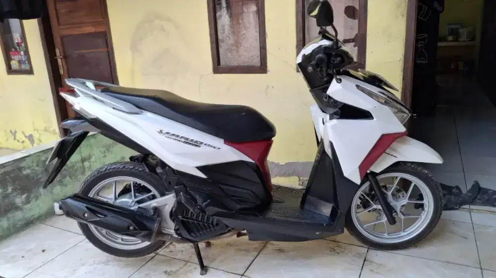 Dijual Vario LED old tahun 2016 barang istimewwa