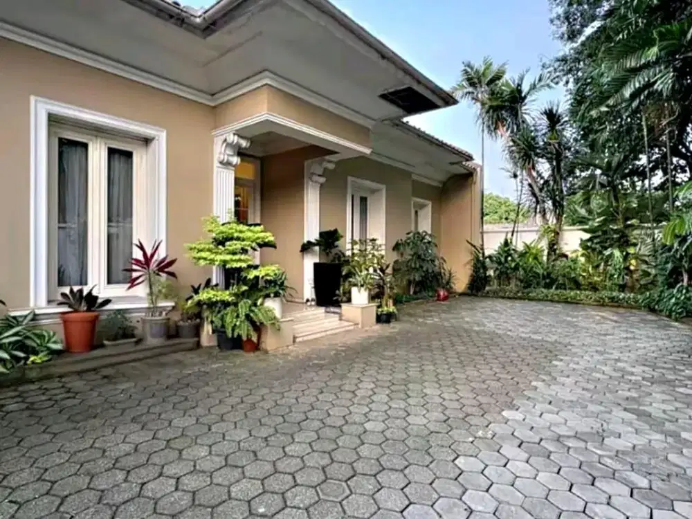 TURUN HARGA JUAL RUMAH MEWAH 1 LANTAI SIAP HUNI DI KEMANG DALAM JAKARTA SELATAN
