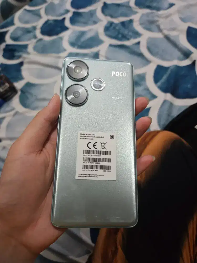 POCO F6 256 GB hijau