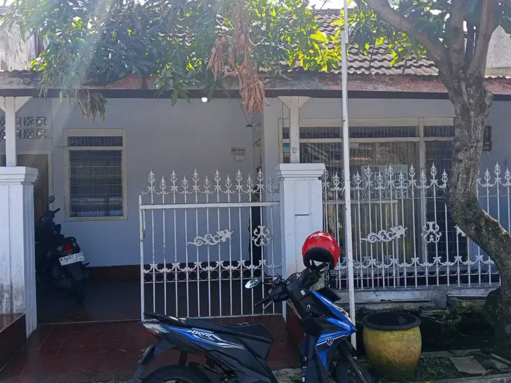 RUMAH BANGUNAN SETANDAR SAWOJAJAR SATU KOTA MALANG