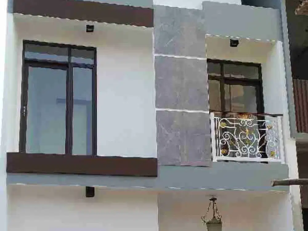 Rumah 2 Lantai Siap Huni Strategis di Utan Kayu, Matraman, Jaktim