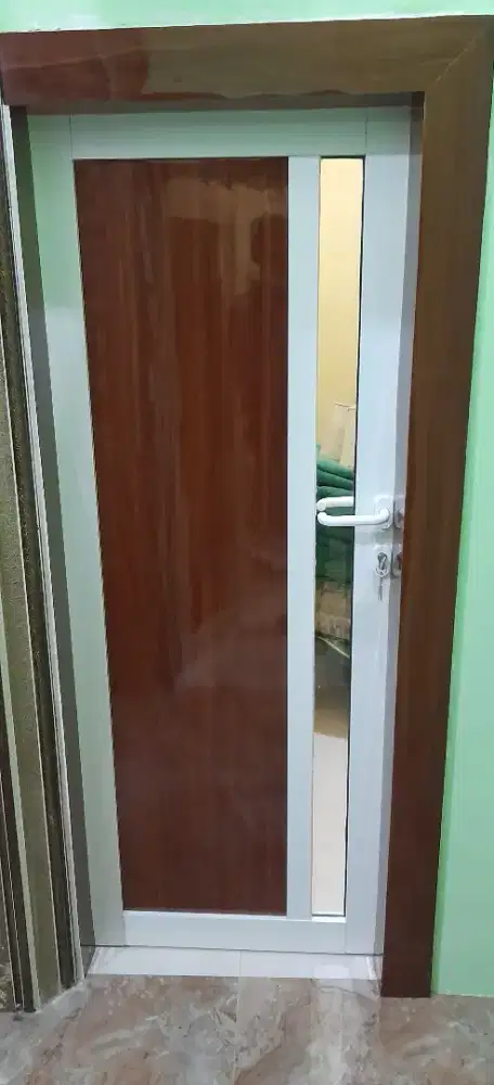 Pintu aluminium