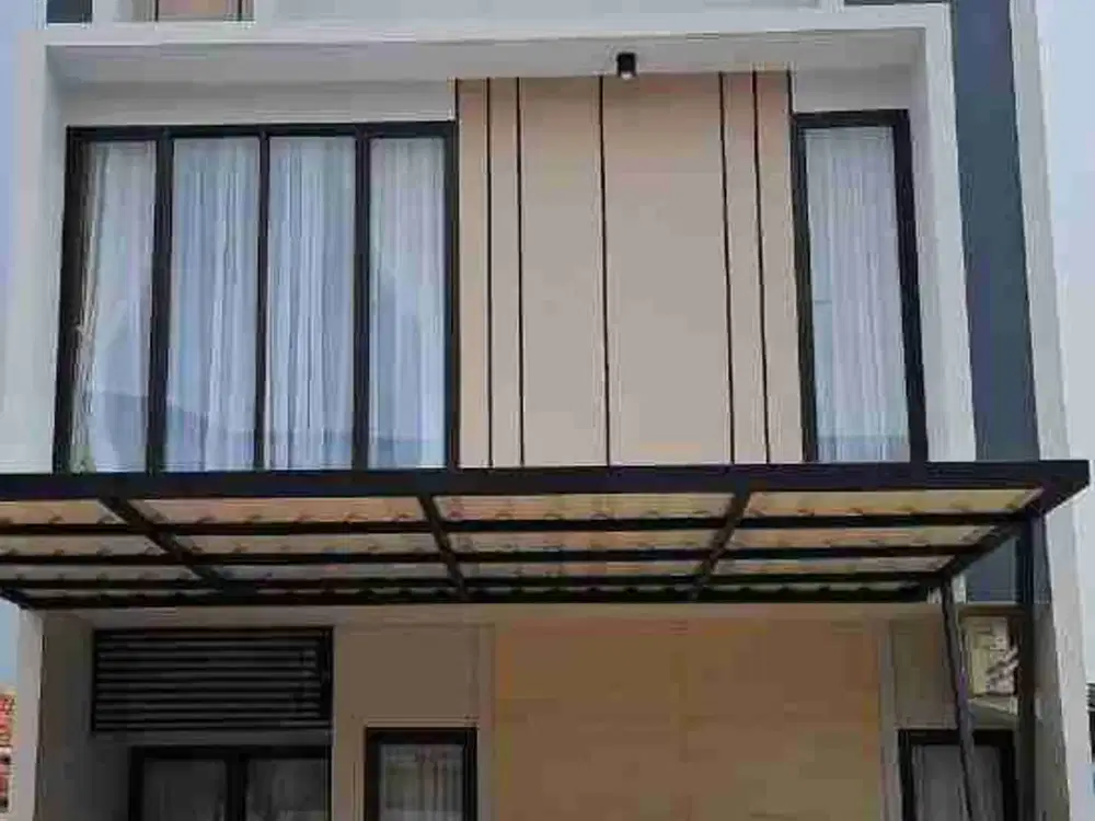 Rumah Premium Asri 3 Lantai Desain Compact di Tengah Kota JakSel