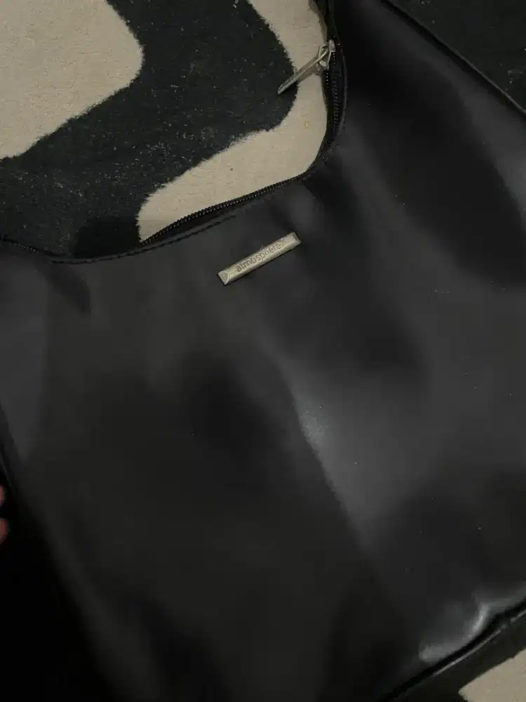 Atmosphere Black (Soulder Bag)