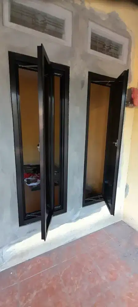Jendela aluminium castment