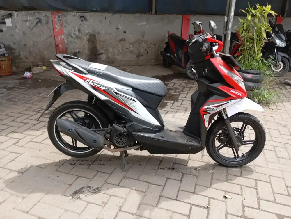 [PROMO OKT] Honda beat eco Tahun 2018 Surat Komplit