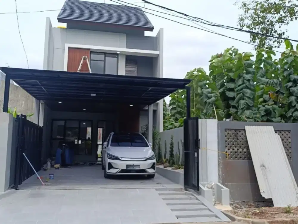 TURUN HARGA: Rumah BARU 2 Lantai Siap Huni Di Daerah Pondok Kelapa Duren Sawit