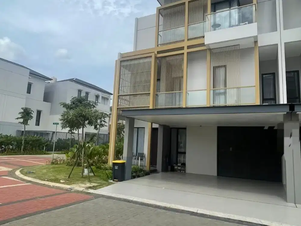 DISEWAKAN rumah di Eonna, BSD