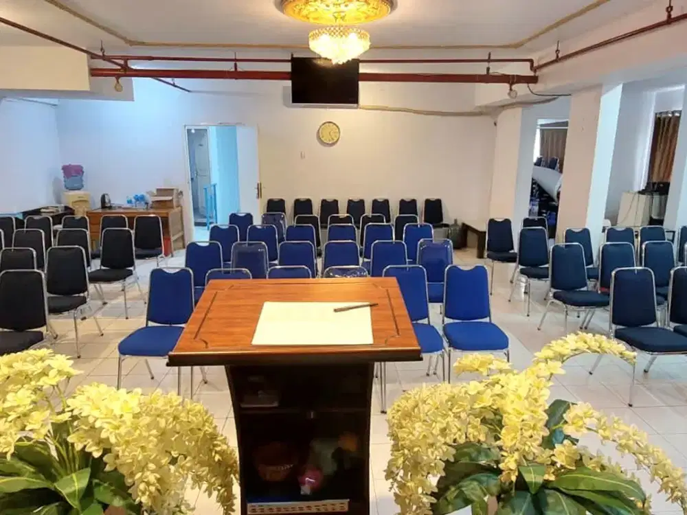 Ruko hoek di lokasi prima Boulevard Raya, Kelapa Gading, di kompleks apartemen Wisma Gading Permai (WGP)