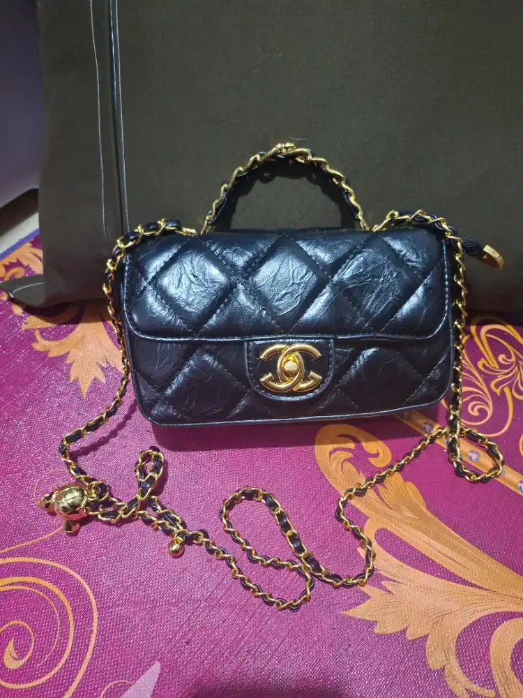 Tas sling kulit
