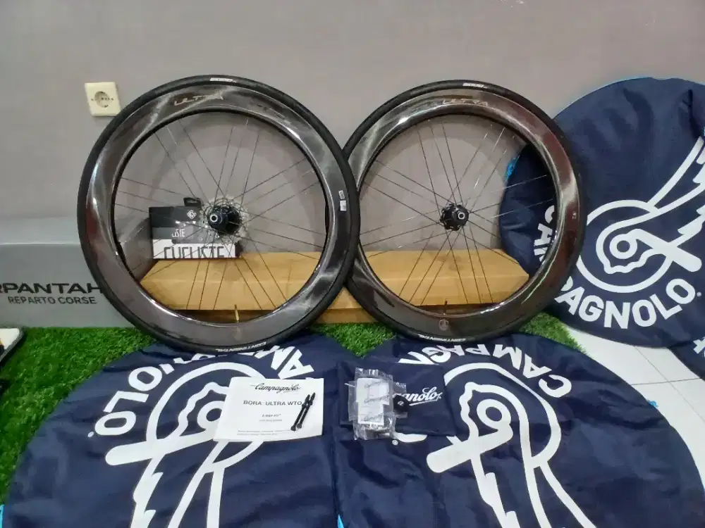 WHEELSET BORA ULTRA WTO 60 DISCBRAKE SECOND