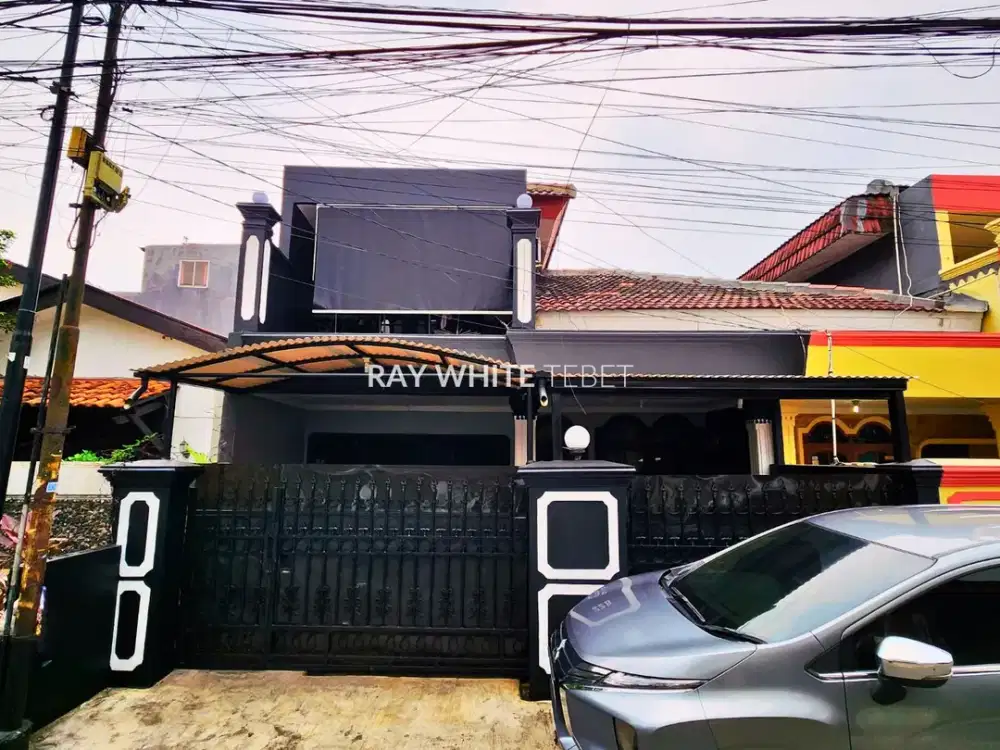 Rumah Tingkat dengan Interior Nyaman di Pengadegan Barat Jaksel