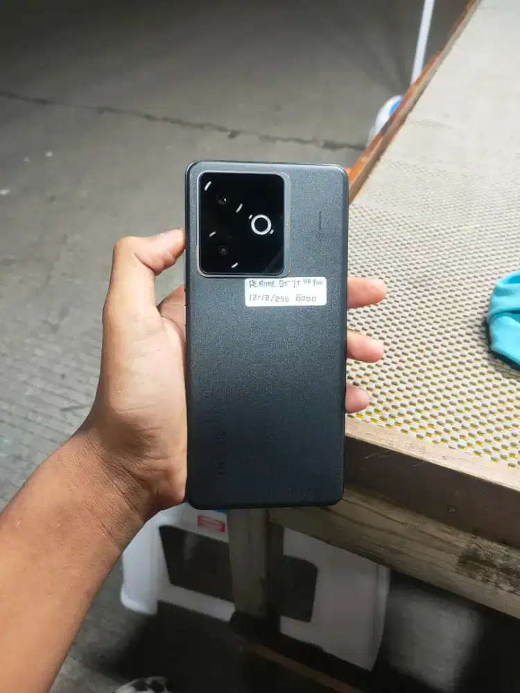jual realmi gt 7t 5g ram 12+12 rom 256
