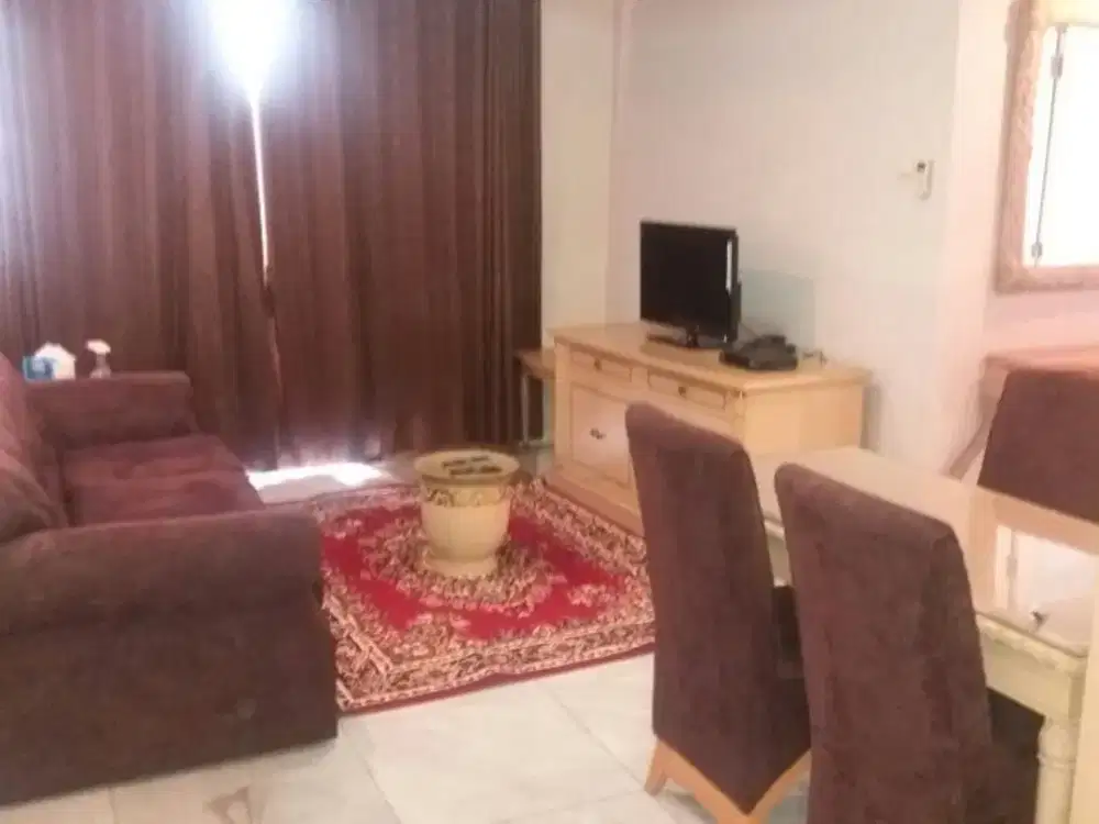 Apartemen Simprug Indah, Mewah, Full Furnished, Dan Dekat Pondok Indah