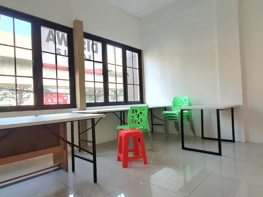 Ruko sewa lantai 2 saja, Boulevard Raya, Kelapa Gading Luas 4,5x15m2