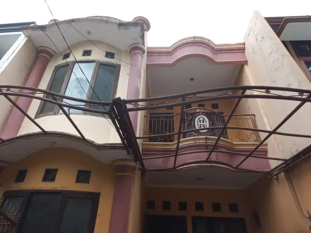 Rumah 2 Lantai di Tebet Barat Dalam