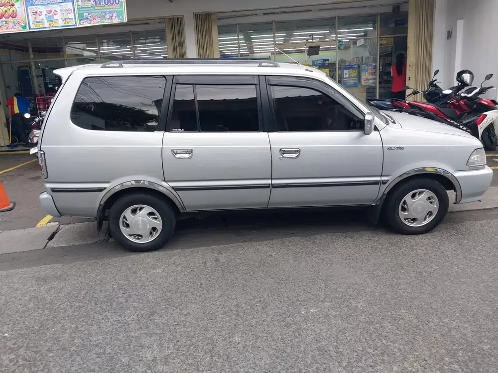 Toyota Kijang 2002 Bensin