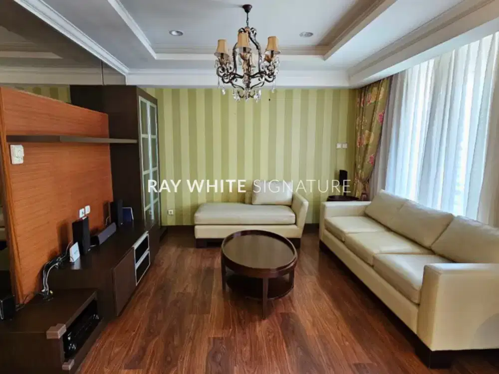 Disewakan Apartemen Istana Sahid 2+1 BR Lokasi Prime Sudirman