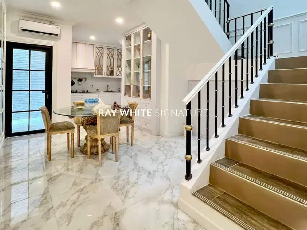 Dijual Rumah Siap Huni Strategis Pondok Indah, Jl. Alam Segar