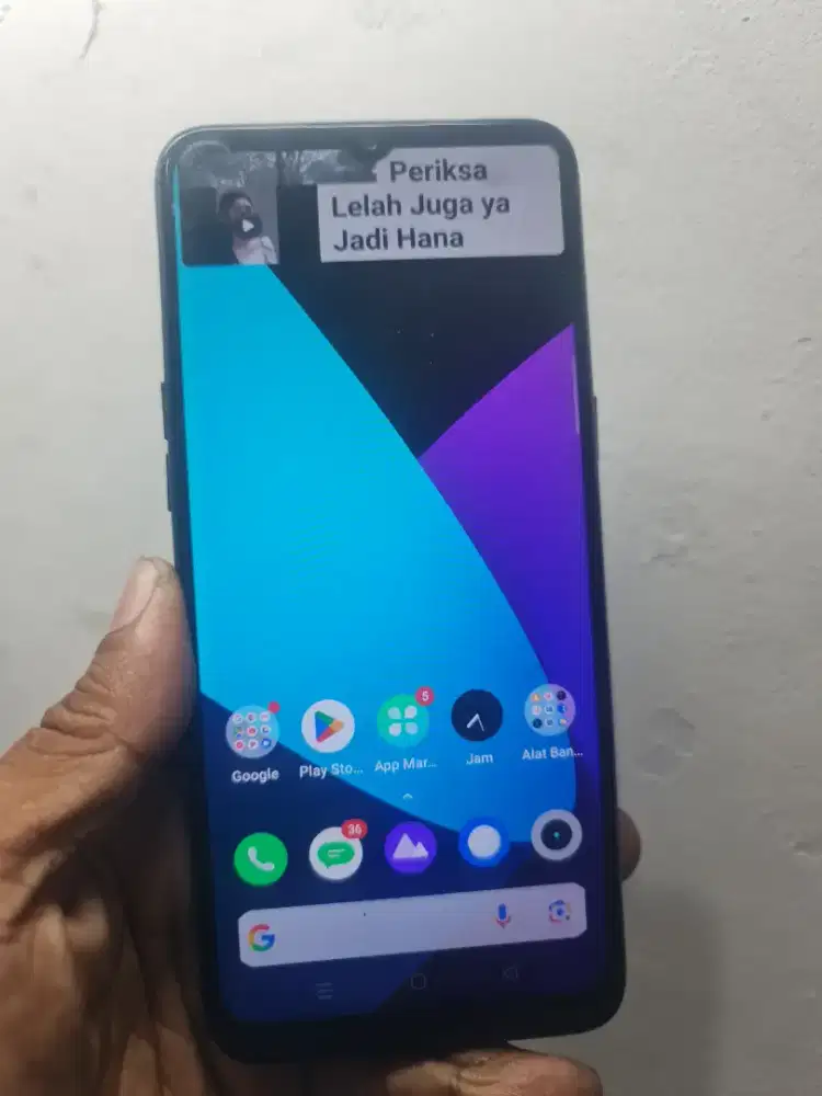 Dijual : realmi 5. Ram 3/64gb. Original. Snapdragon 665. Spek gaming.