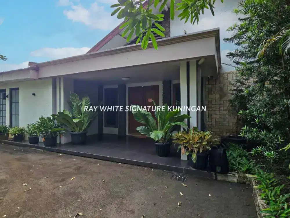 Rumah di area Komersial dan Premium di Fatmawati