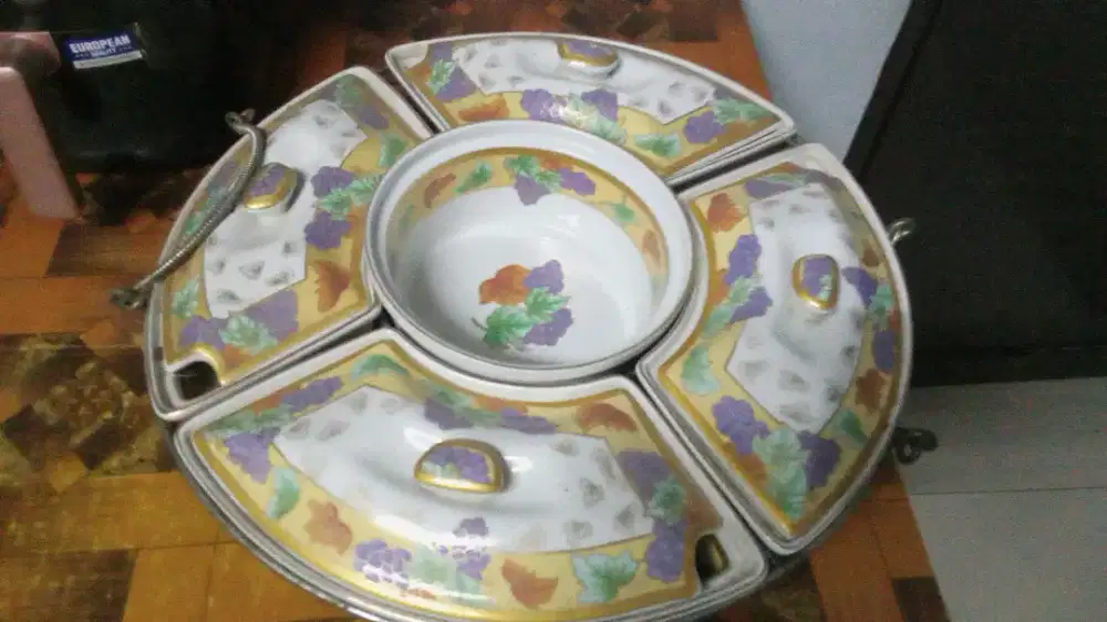 Tempat makan Keramik