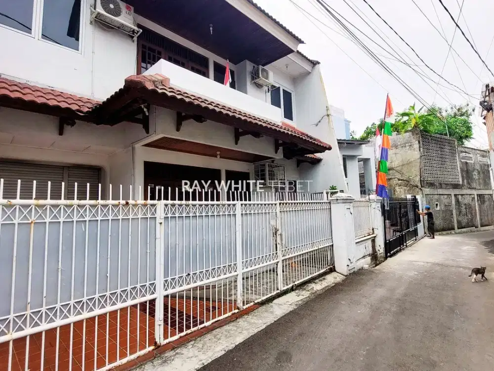 Rumah 5KT Siap Huni - SHM, Luas 135 m2 di Tebet Jaksel