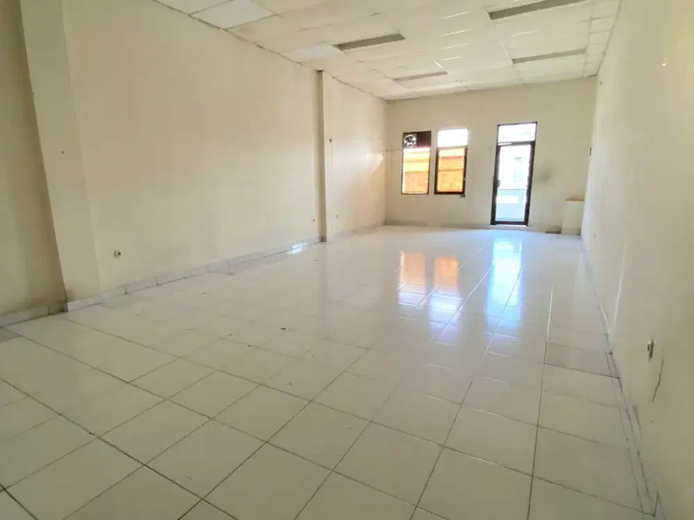 Ruko Artha Gading, Kelapa Gading Luas 5x16m2