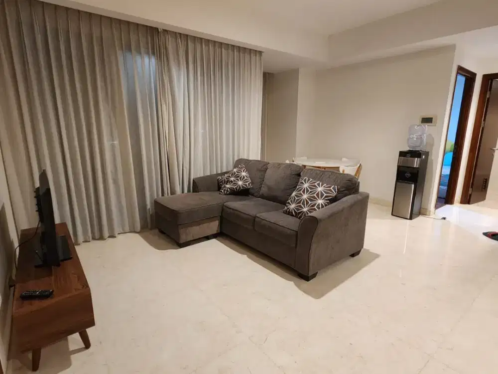 Dijual Apartemen  The Kensington Kelapa Gading, Tower Belmon, 2BR.