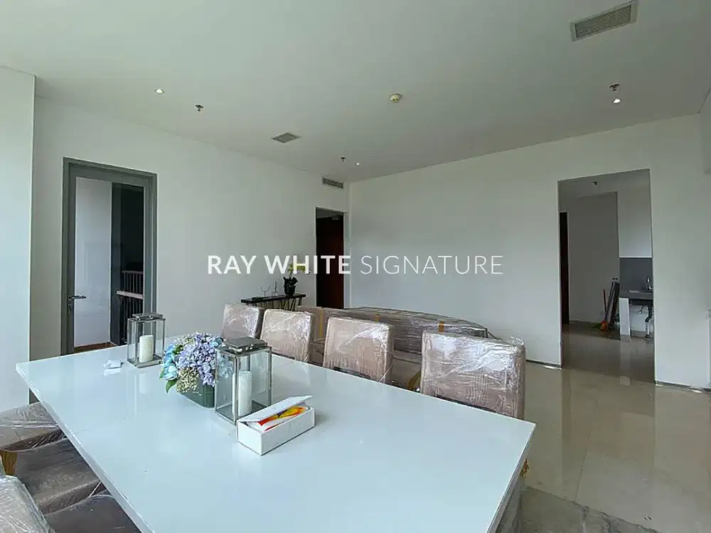 Dijual Apartemen 2 lantai di Senopati Suite 2