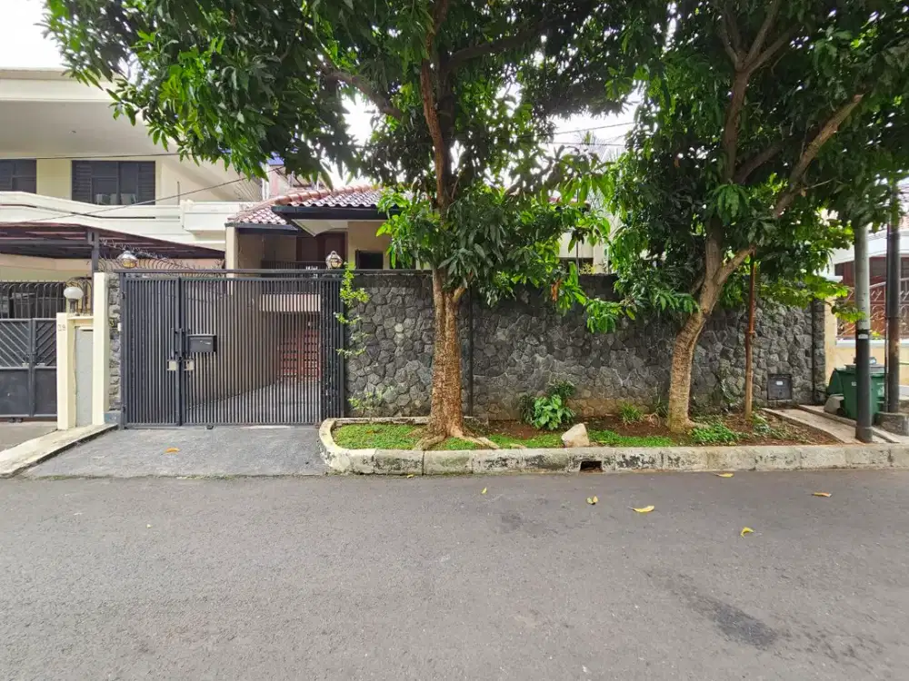 Dijual Rumah Bagus di Pondok Indah