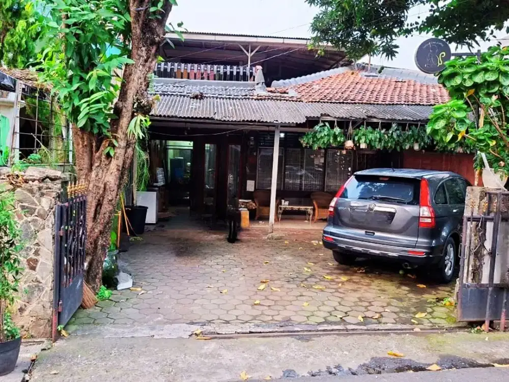 Rumah 2 Tingkat SHM Cocok untuk Kos-kosan di Tebet, Jaksel
