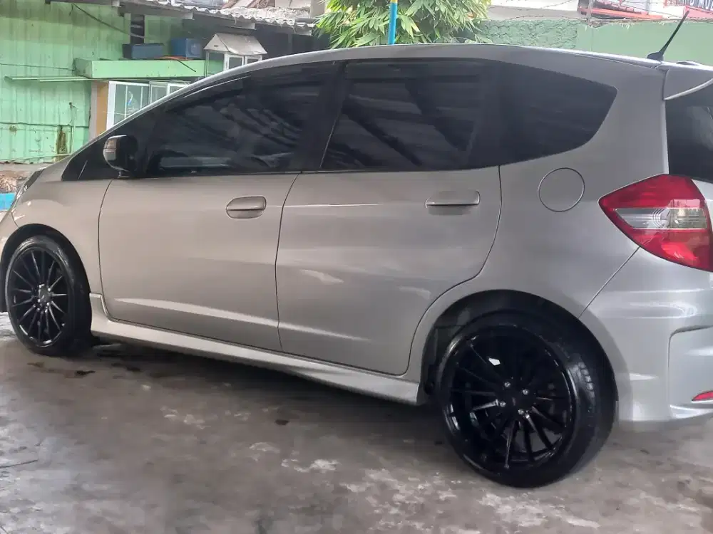 JAZZ RS 2012 ISTIMIWIR BU