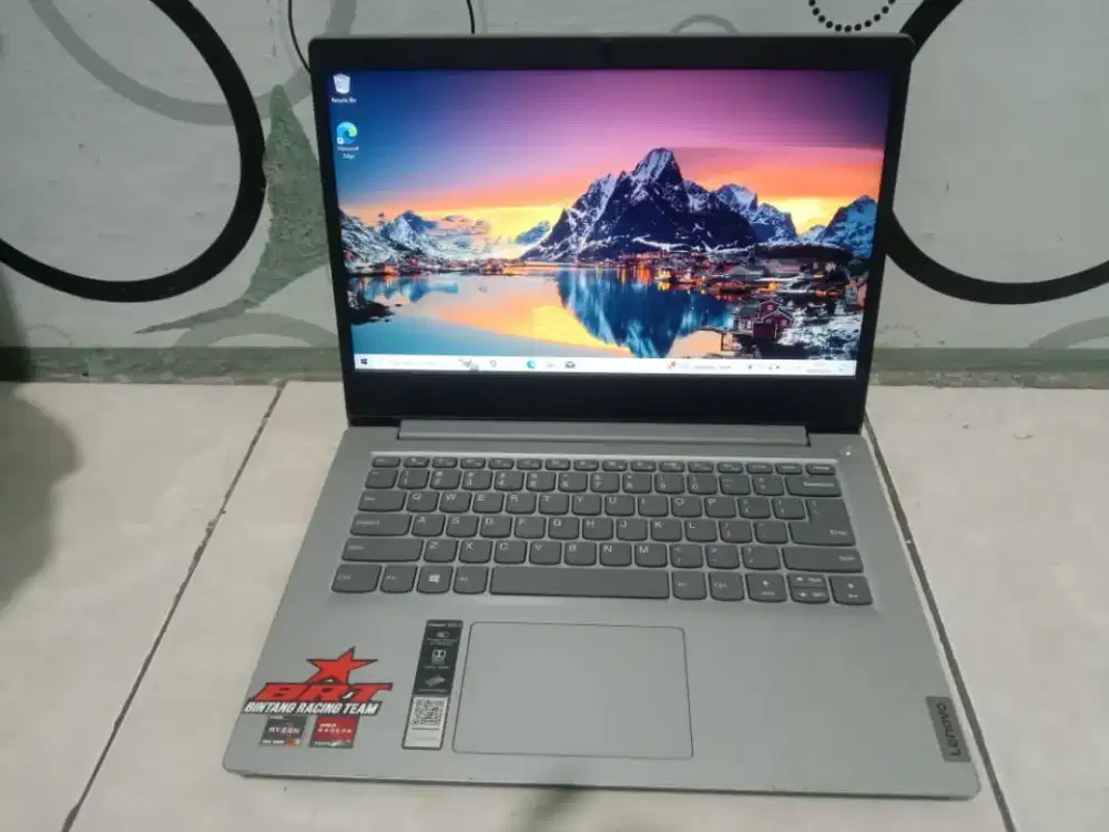 LENOVO IDEPAD SLIM 3 RYZEN 3 SSD 512GB