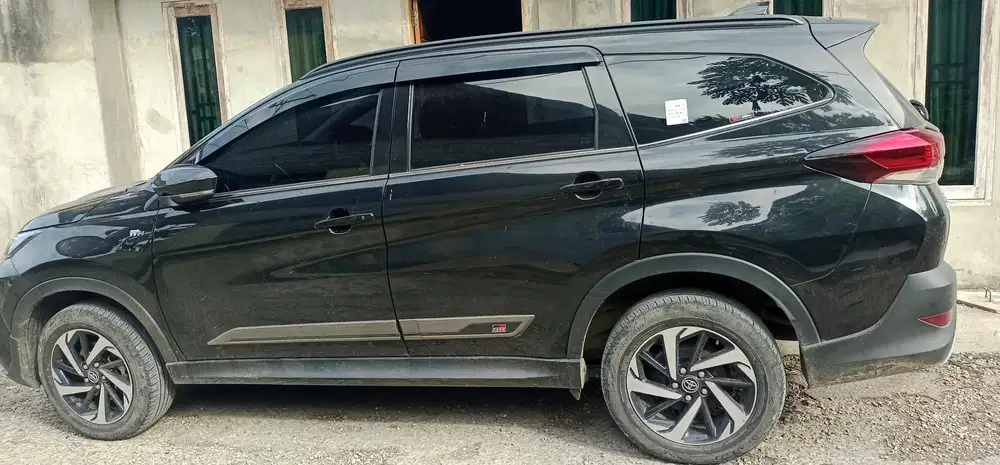 Toyota Rush 2023 Bensin