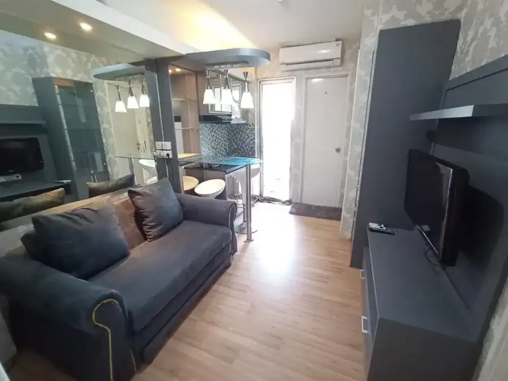 Disewakan 6 bln 2BR furnish bassura lantai rendah