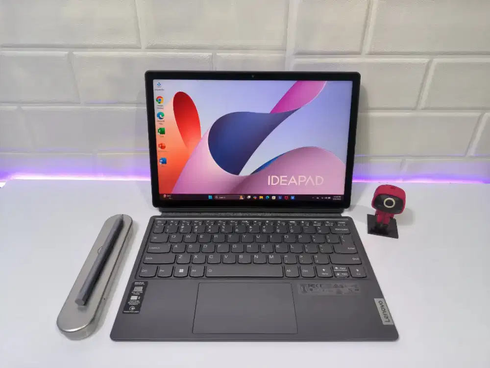 Lenovo Ideapad Duet 5 12IRU8 i7-1355U 16GB 512GB 12.4 2.5K Touchscren