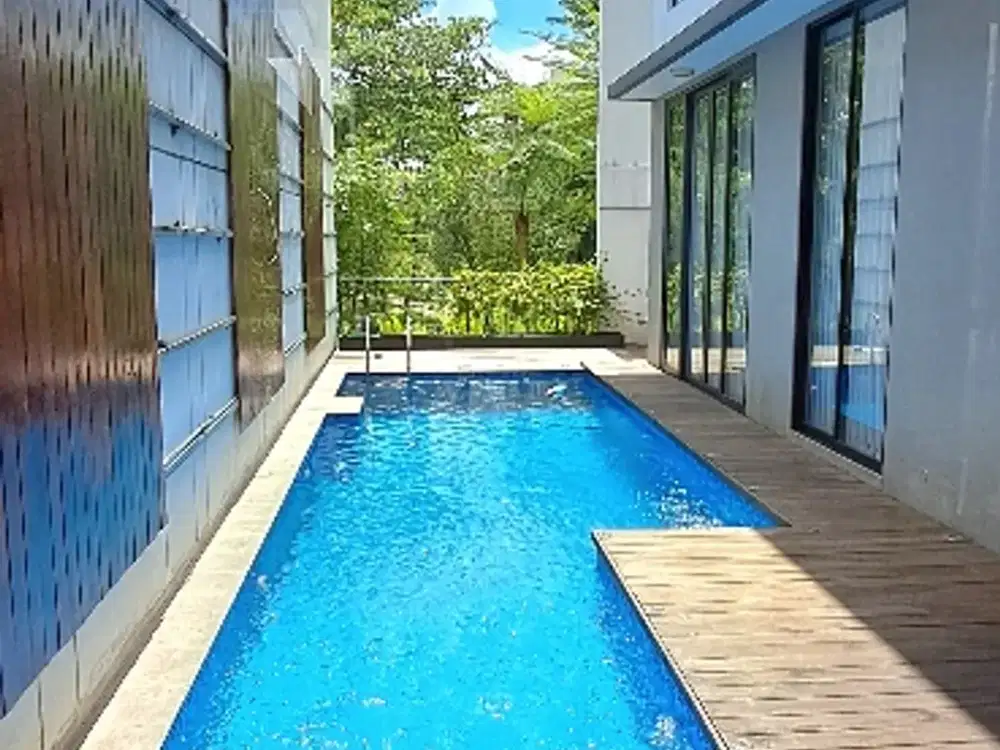 DIJUAL Rumah Lakewood navapark SHM ada lift idi BSD
