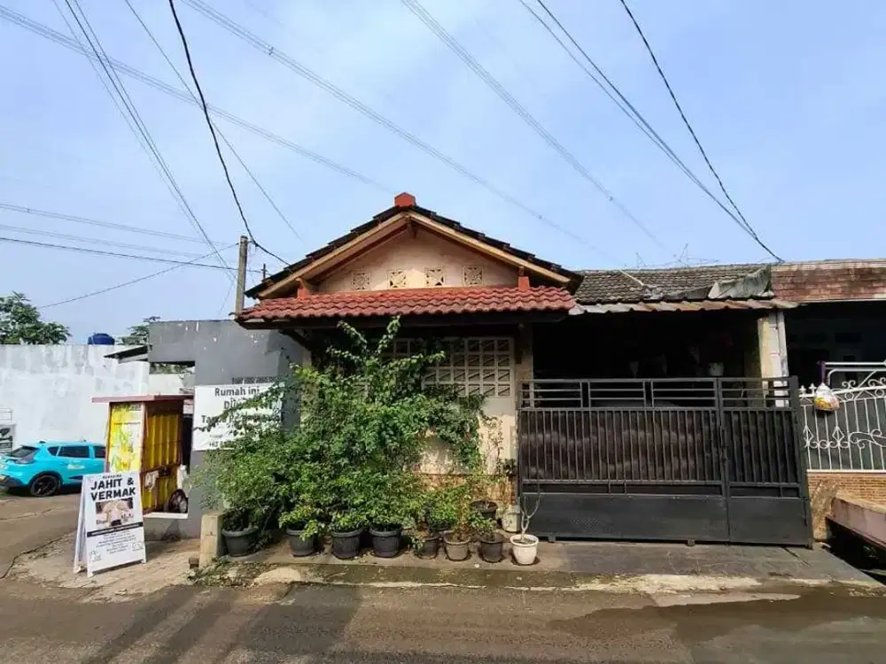 Rumah dijual cepat di Villa Pamulang Bebas Banjir Lokasi Strategis