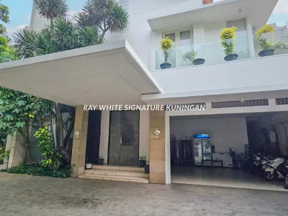 Rumah Mewah Lokasi Elite Dekat SCBD-Senopati