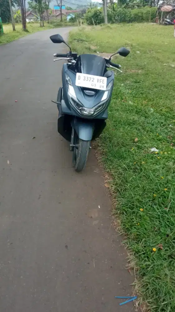 Honda PCX 2023 MATTE BLUE  Mulus tinggal pakai