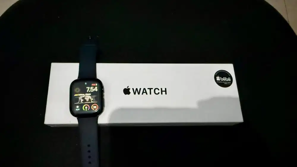 ⌚ Apple Watch SE Gen 2 44mm Midnight | Lengkap Dus + Kabel Charger